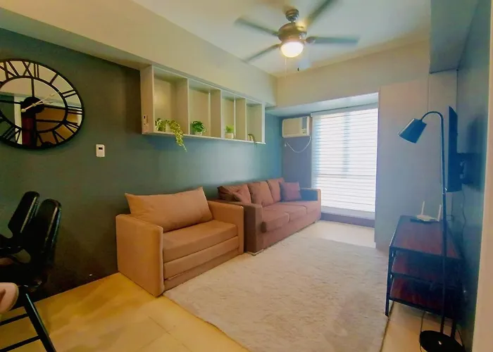 1205t2 Avida Riala It Park 1br Unit 400mbps Internet Apartment *